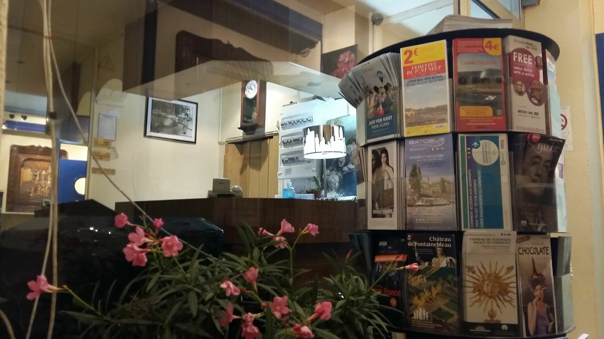 Hotel Du Metro Paříž